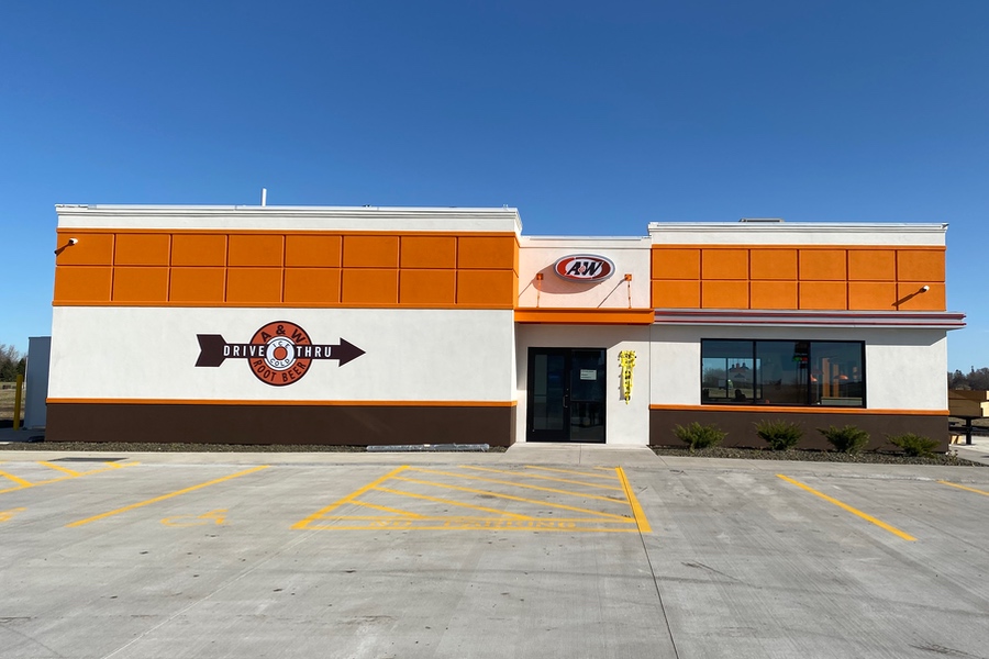 Photo of A&W Restaurant exterior in Mountain Lake, Minnesota